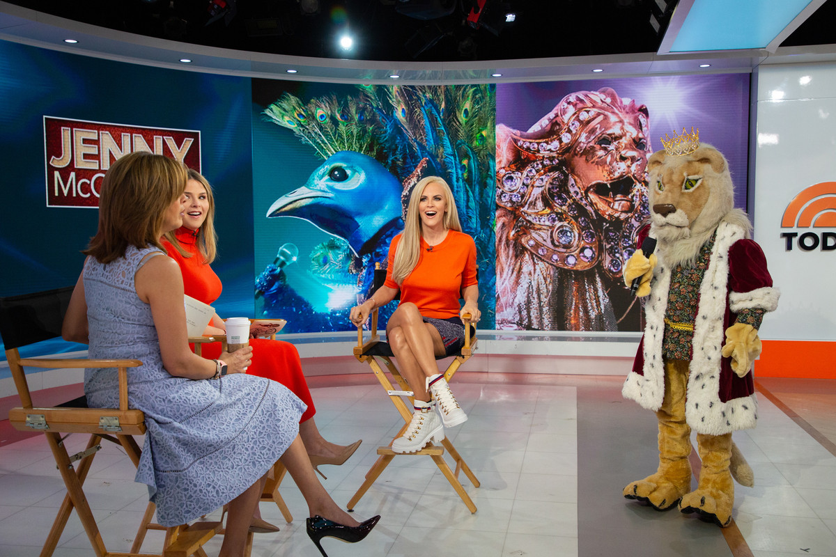 jenny-mccarthy-today-january-23rd-2019-3