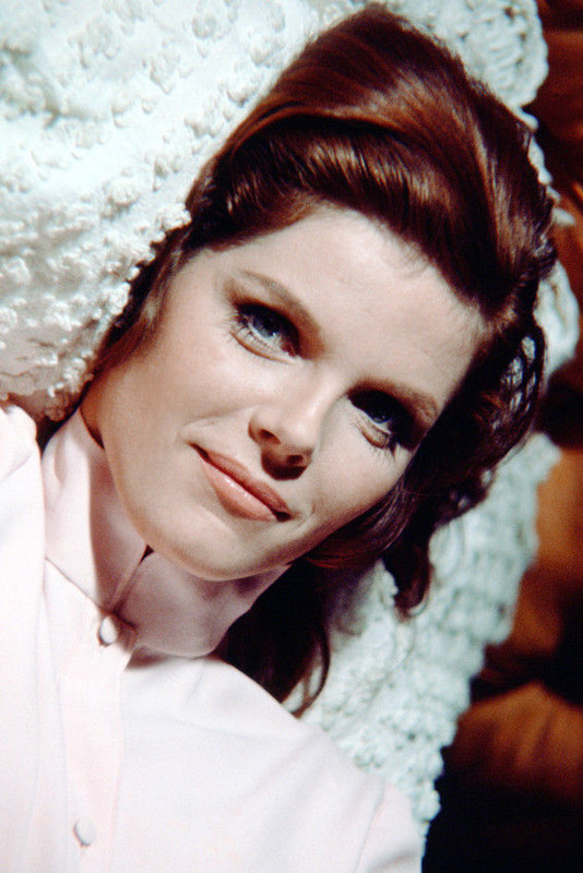 samantha_eggar_a45
