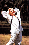 Mitzi-Gaynor-d25