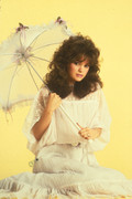 Valerie-Bertinelli-b27