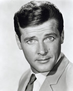 roger-moore-c45