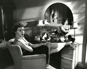 Gloria-Grahame-b41