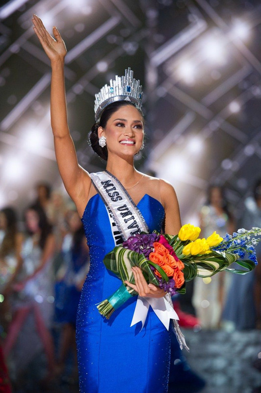 miss-universe-2021-720p-web-h264-kompost