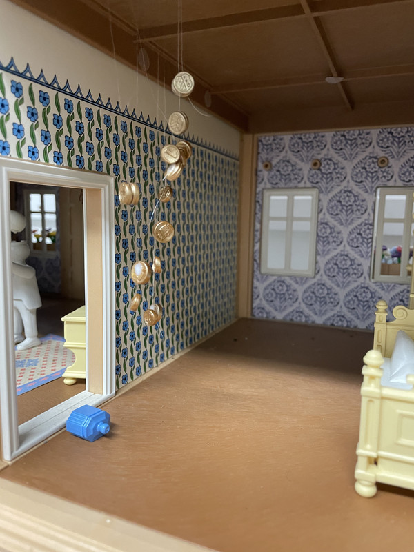 975A68D1-5781-4FF7-9D7B-34606BBC8D90