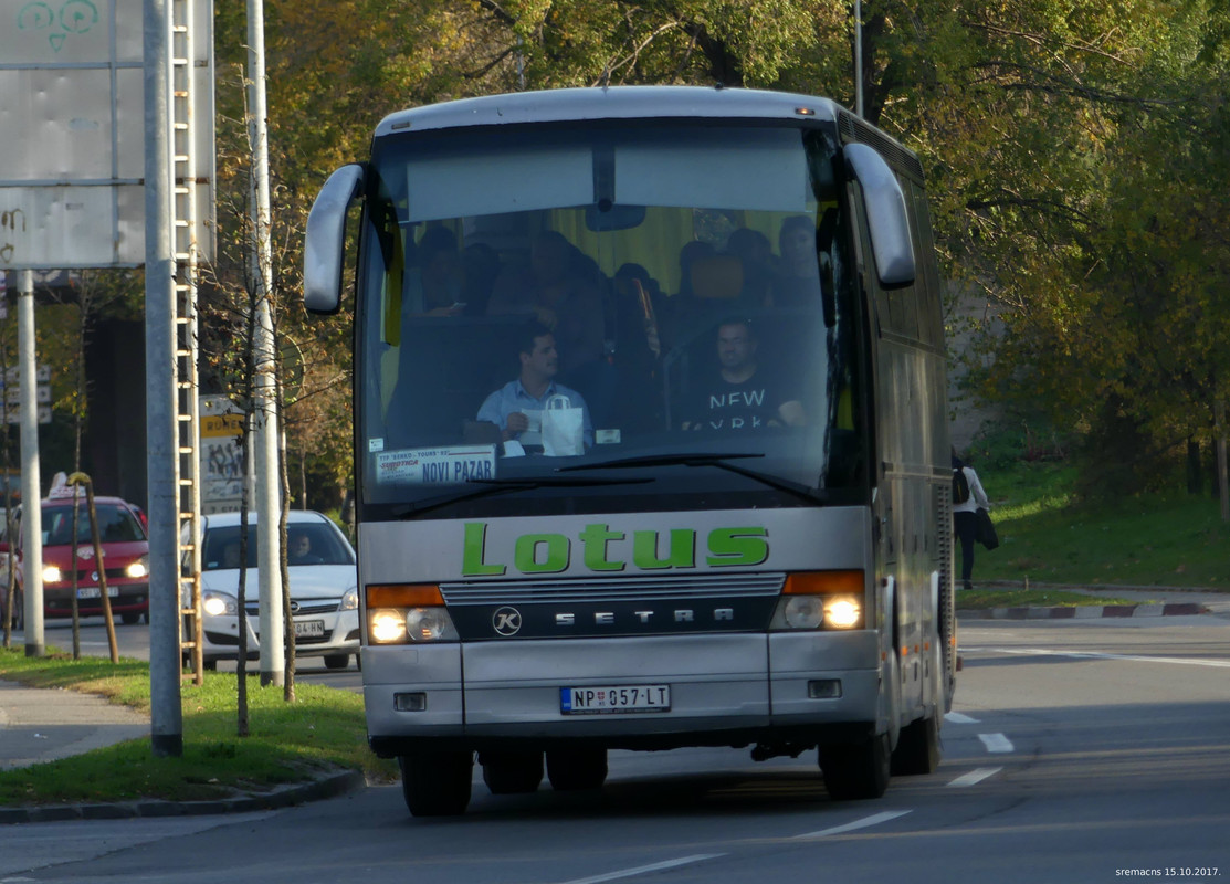 P1000106 a