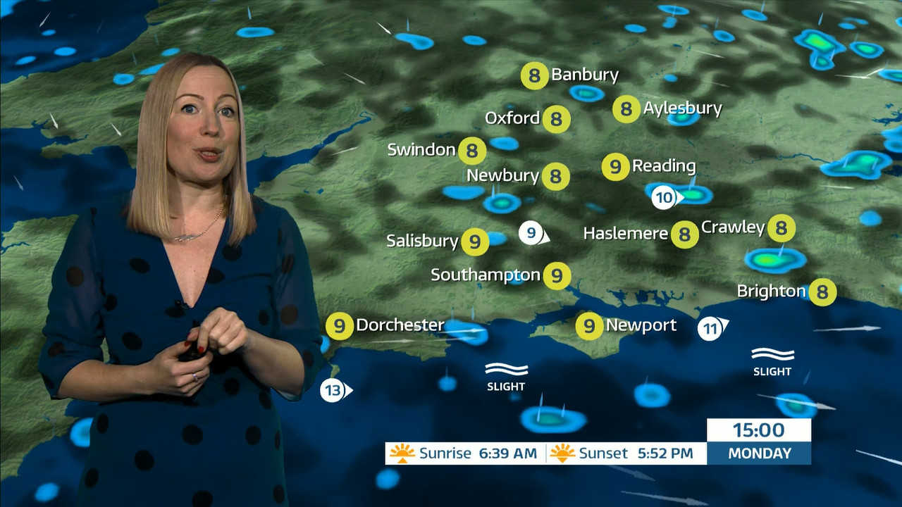 ITV Lunchtime News_20230305_14101430.ts_snapshot_12.56.865