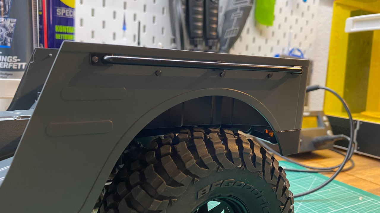 7E697C25-F477-42B8-91F5-A1C28504D782