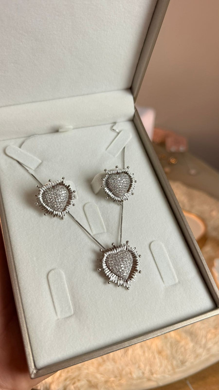 CONJUNTO RADIANT HEART