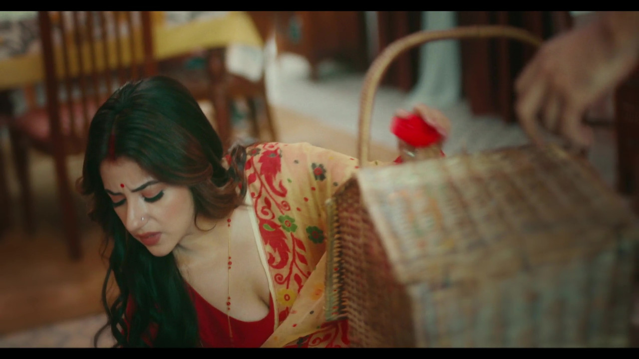 vlcsnap-2025-04-16-23h00m54s369