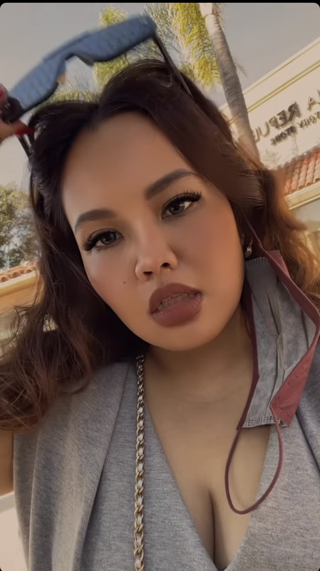 4496B0A0-ED94-42EF-B0D3-093B6BC921AD