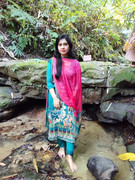 photo 6176782452420971446 y