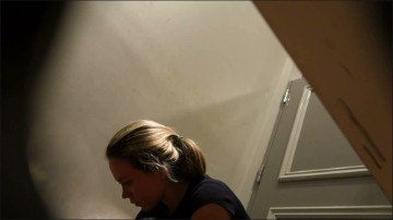 [Image: Voyeur57055114601.jpg]