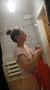 [Image: Voyeur17715114414.jpg]