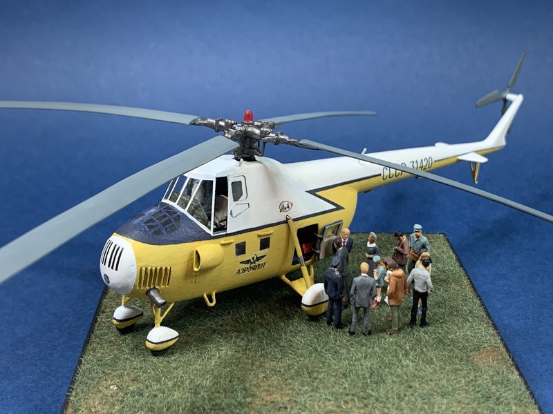 B25-FD461-0435-4751-A530-4-DBC18-ED4-F2-