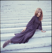 tina-aumont-a50