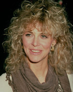 lindsay-wagner-c90