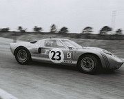 1966 International Championship for Makes 66seb23-GT40-BJennings-RHolquist-2