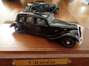 Norev-22-cv-Familiale-Noire.jpg