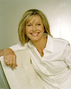 Olivia-Newton-Johnon-mc53
