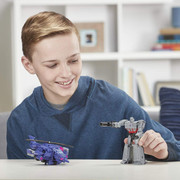 Ultra-Class-Spark-Armor-Megatron-Chopper-Cut-14