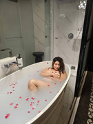 photo_6244474255148434011_y