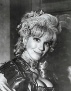 Fenella-Fielding-a23