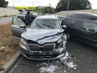 4E41A96D-F728-42F3-A5C1-14F489C01E85