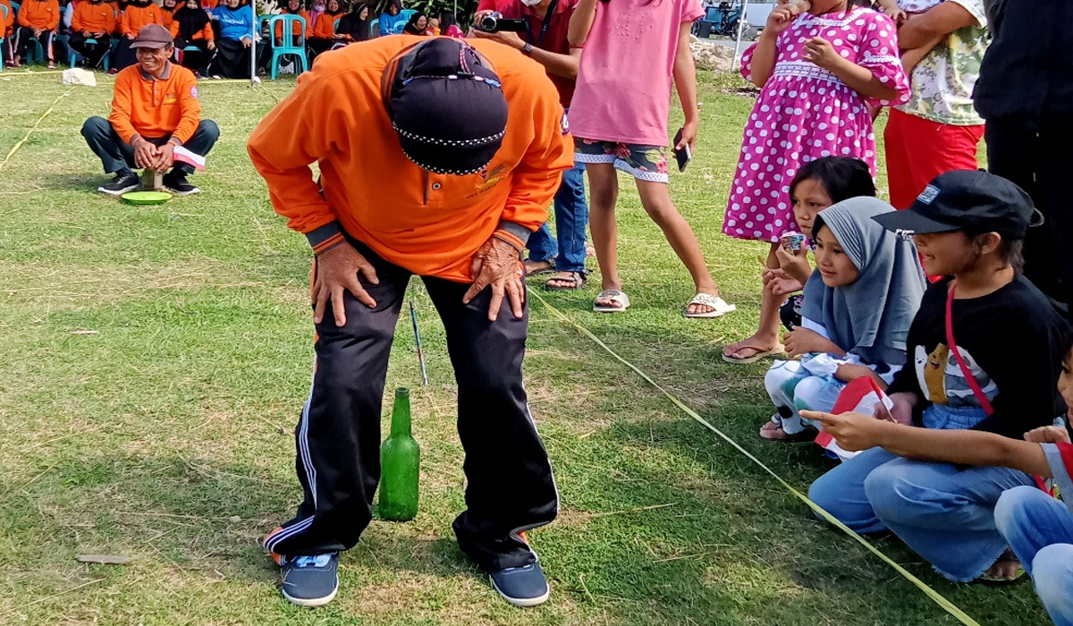 Gaya Peserta yang Bikin Semua Orang Tertawa dan Terhibur