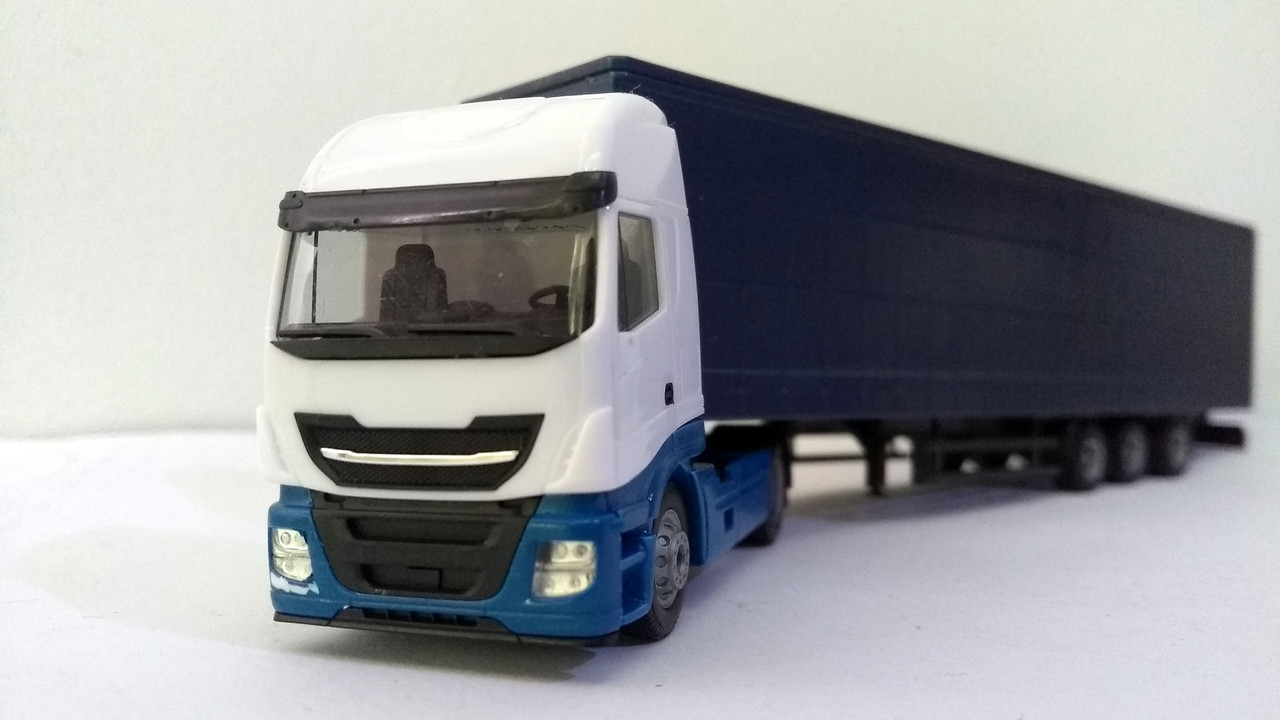 Mach (2601)