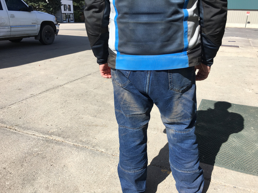 C1BD0B5A-6C57-479D-95B3-AE65B7059C2A