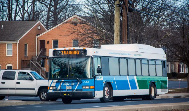 5301 a 2006 Gillig LF40 hybrid used for training service