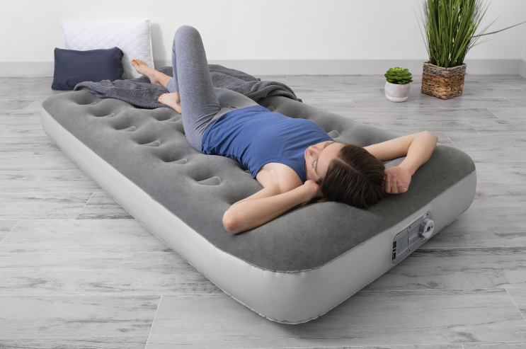 air mattress built in pump review