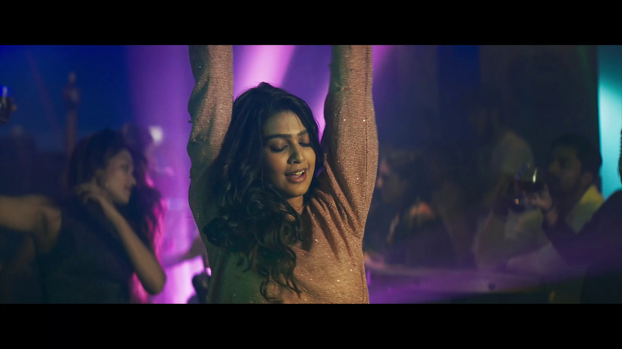 vlcsnap-2023-12-18-00h38m45s296