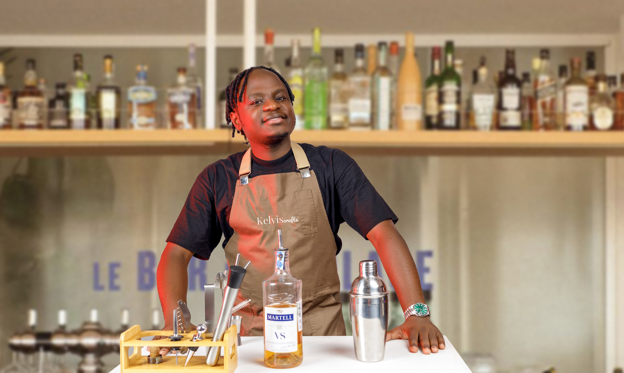 KelvisCrafts Raising The bar Behind the Bar