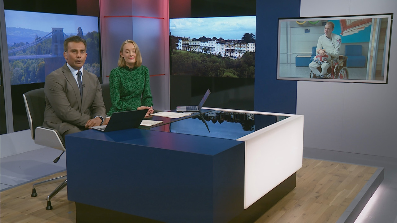 08.29 - 18.00.01 - ITV News West Country. Breaking news and current s....ts_snapshot_15.33.534