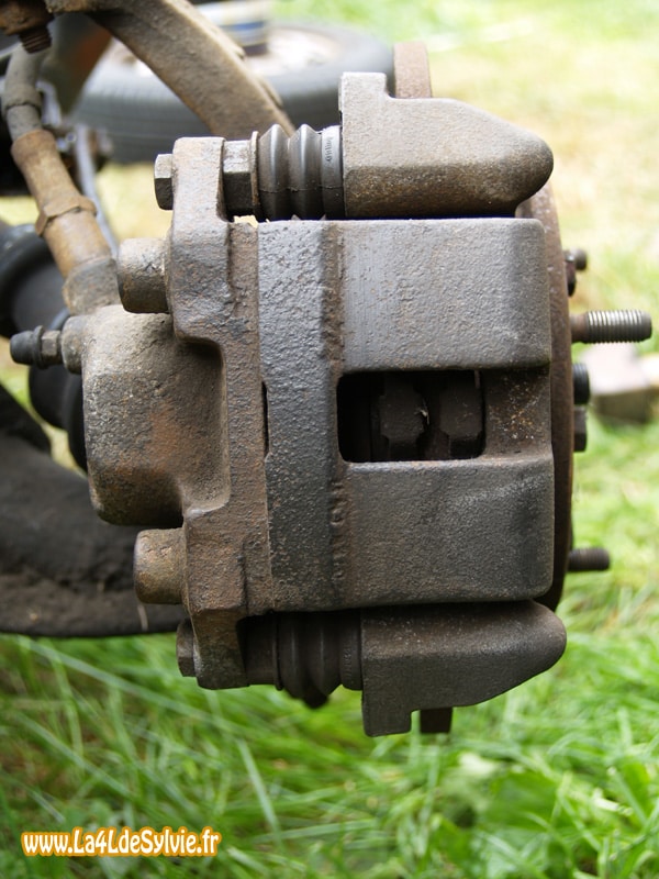 étrier girling lucas