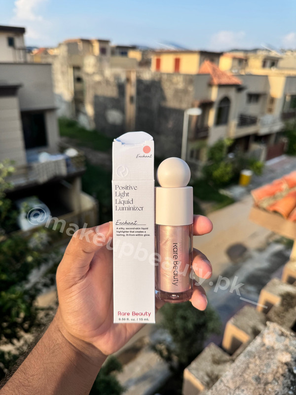 Rare Beauty Positive Light Liquid Luminizer – 15 ML.