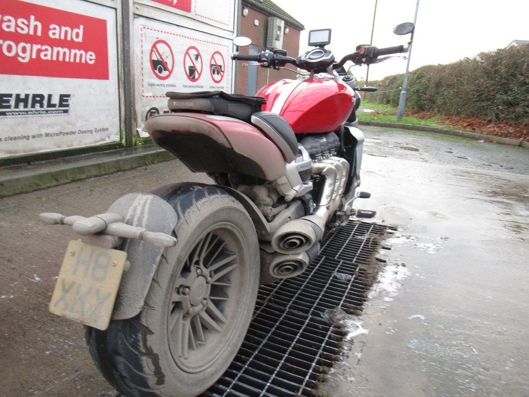 AA1E8793-0059-4107-A88F-05082574253C