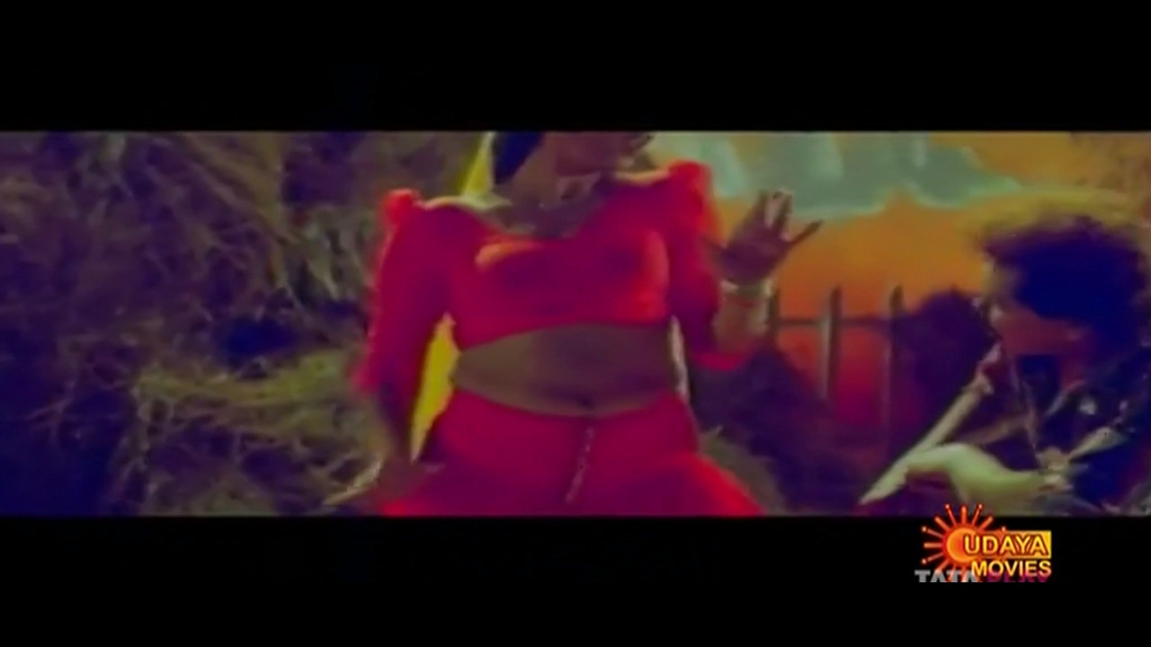 Dolly Minhas Hot CRG.mp4_20240727_130907.806