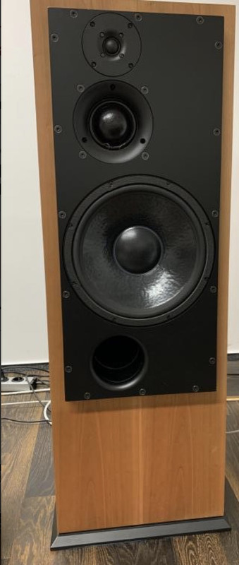 F03A010F-2C35-466C-936A-242801BF3E64