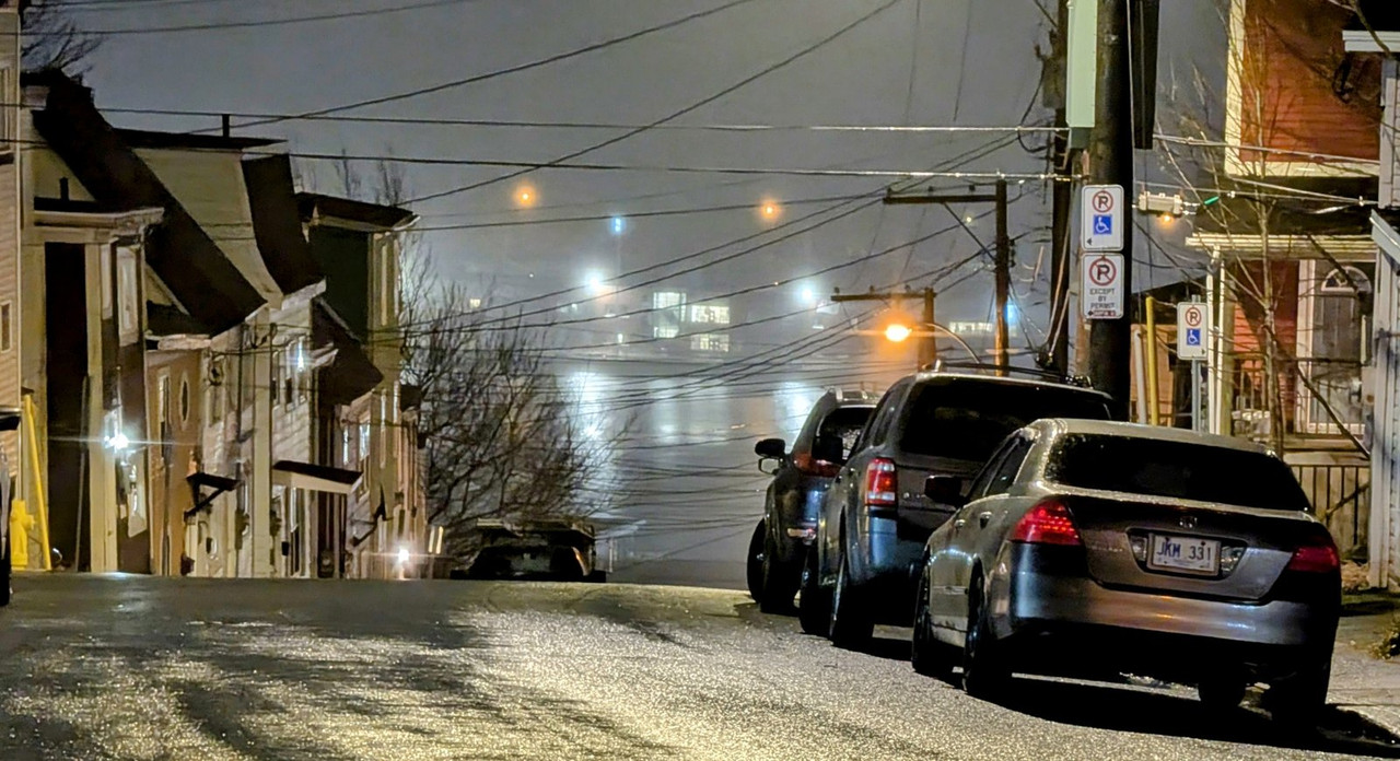 PXL_20250112_013049586.NIGHT~2