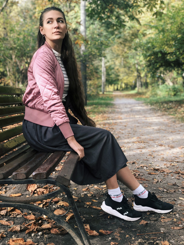 AB2943E5-6C7E-4F70-8E9A-D493EA17DD1A