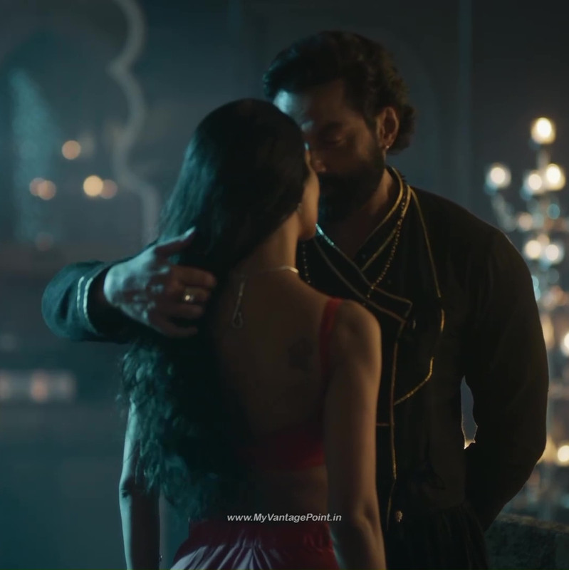 3Esha Gupta Hot in Aashram Web Series