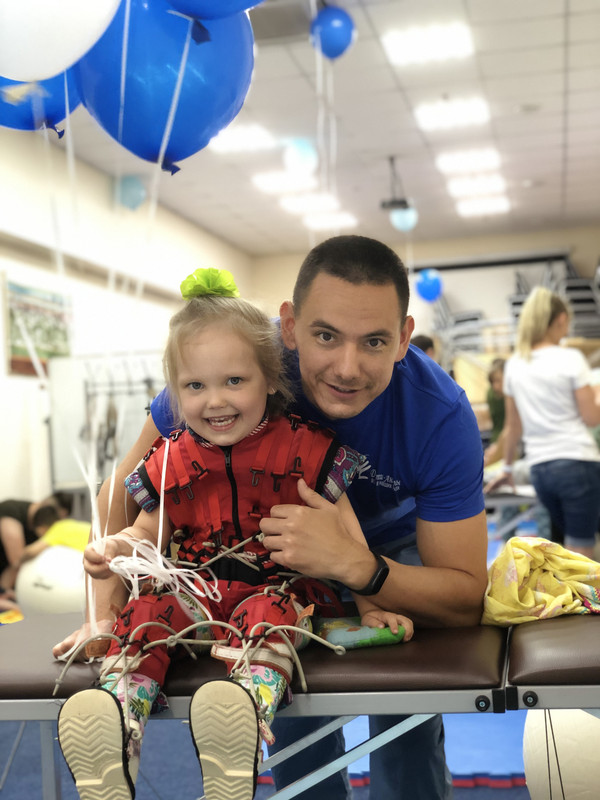 C7B1B9A7-13E3-4688-BD40-584E329D1714