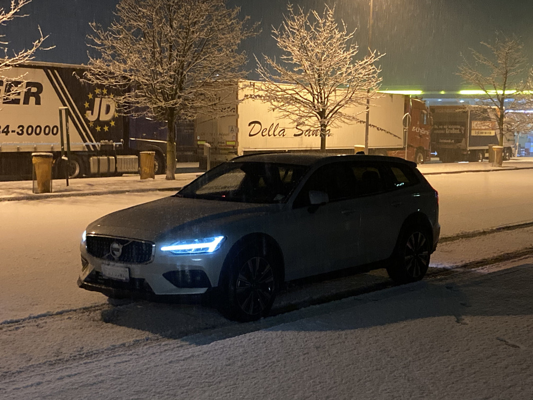 D58BC601-FD73-43D0-BC96-7B99ECB0D75F