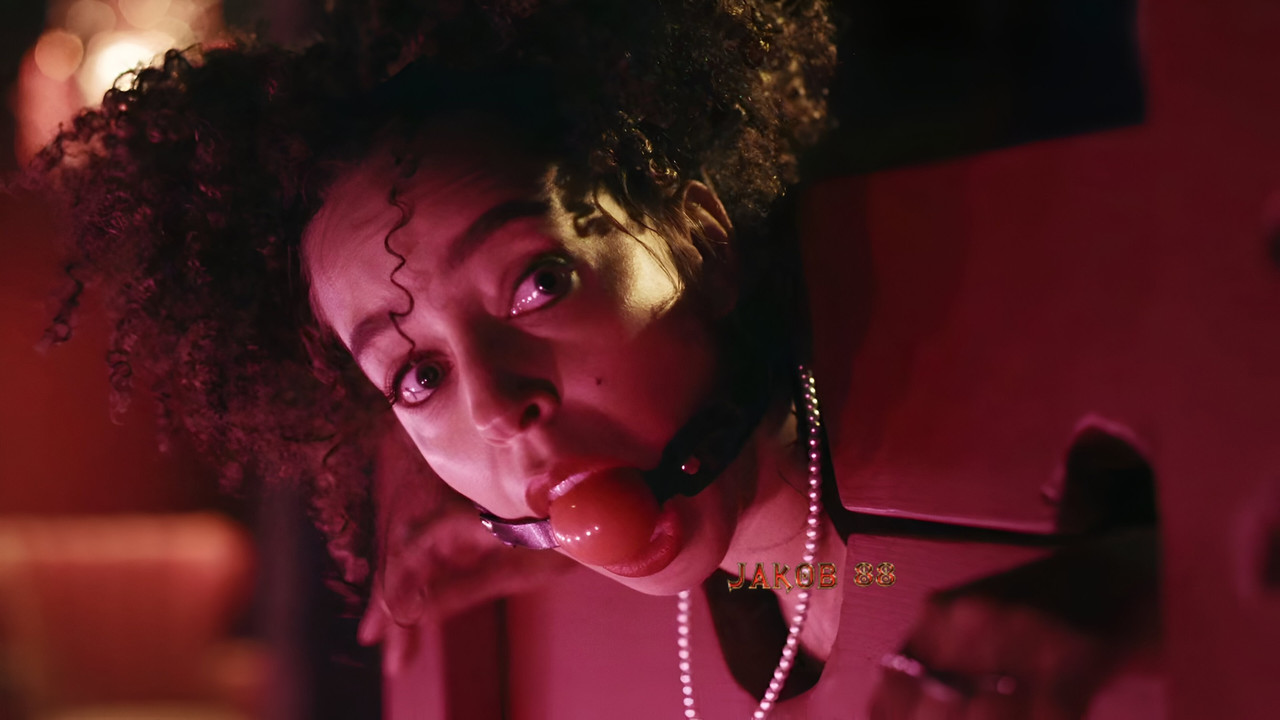 Hayley Law 9 - Door Mouse 2023