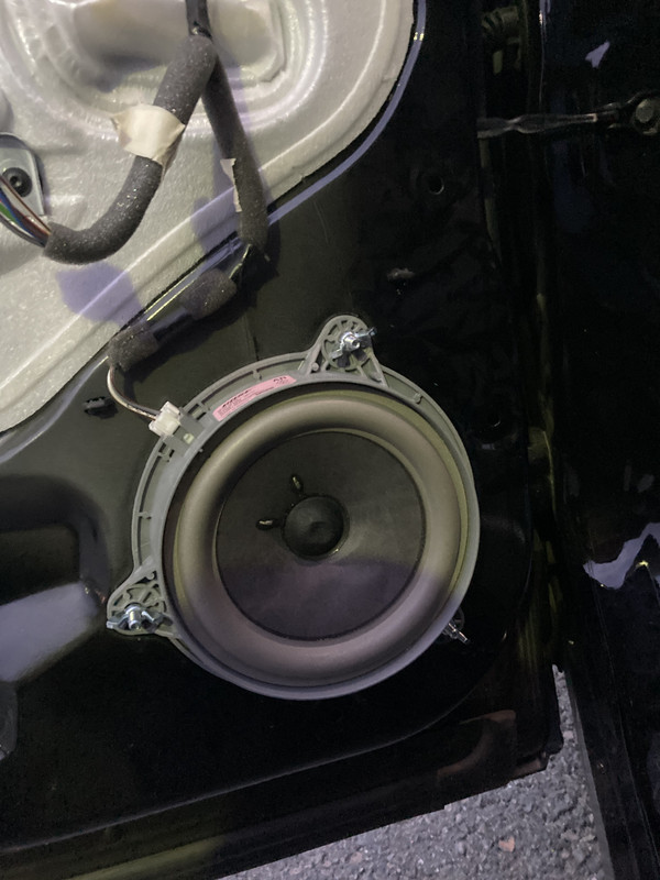 EEAF300F-B44B-4A7F-92A0-F1573C9E9FD6