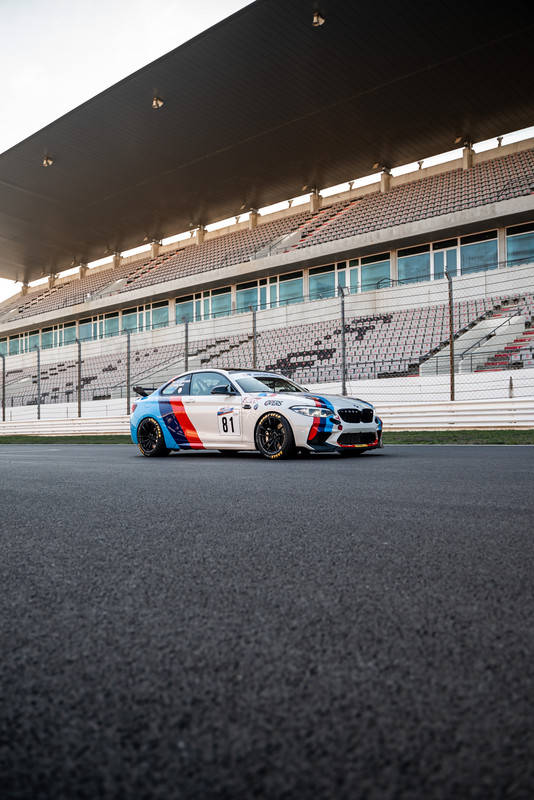 P90447553_highRes_motorsports-portimao