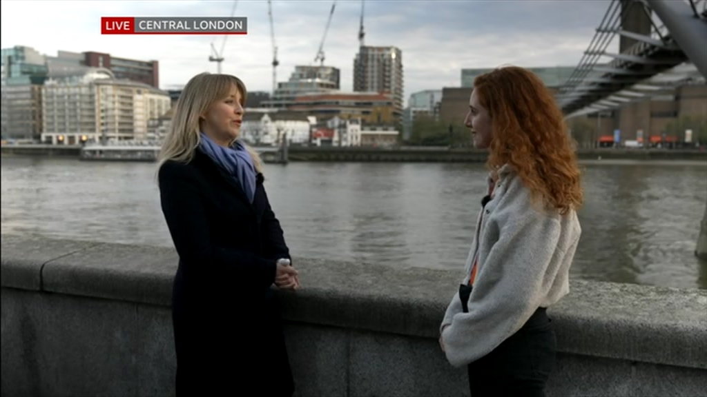BBC London News_20220411_18301900.ts_snapshot_22.14.347