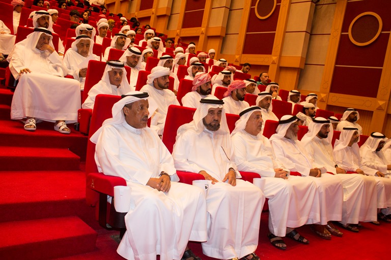 تكريم الطلاب المتفوقين مدرسة الخالدية